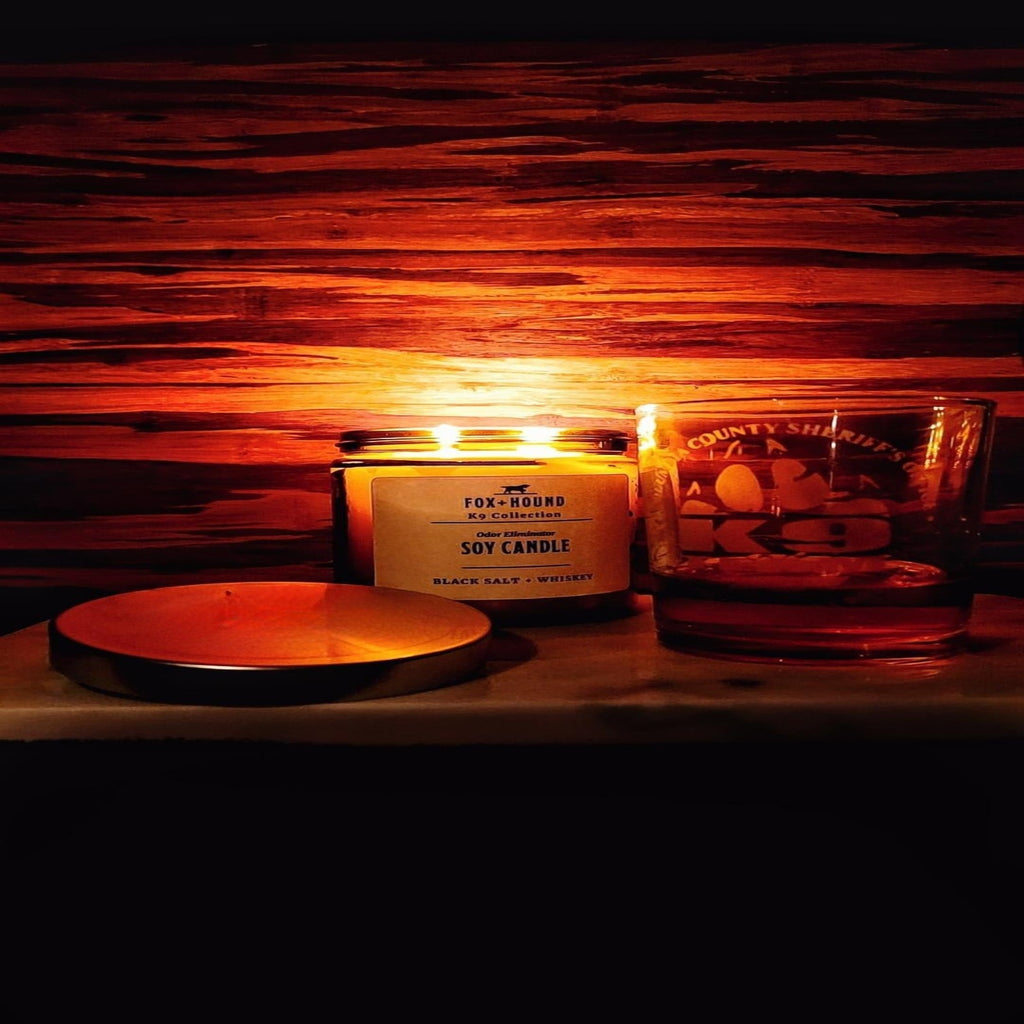 CANDLE  "BLACK SALT & WHISKEY" FOX + HOUND ODOR-ELIMINATOR