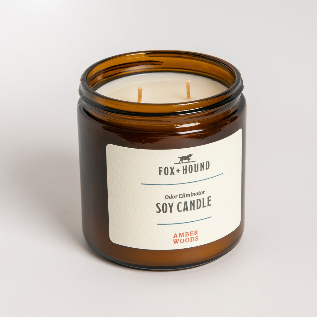 CANDLE "AMBER WOODS" FOX + HOUND ODOR-ELIMINATOR SOY